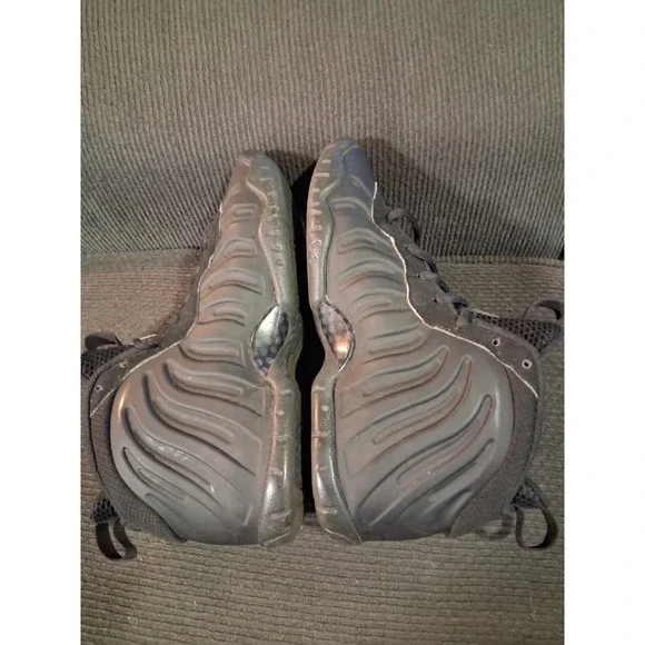 Nike Shoes Women's 6.5 Youth 5Y Foam Posite Black Basketball Sneakers FN7143-001 - Picture 6 of 8